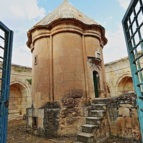 BIR BAŞKA KARADENIZ TURU