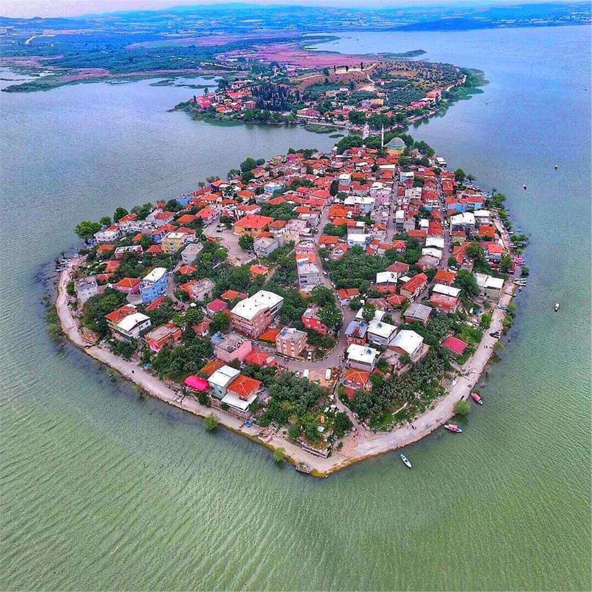 2 GECE 3 GÜN KONAKLAMA VE LIMITSIZ YERLI İÇECEKLI YILBAŞI GALA YEMEĞI DAHIL BURSA ULUDAĞ TURU
