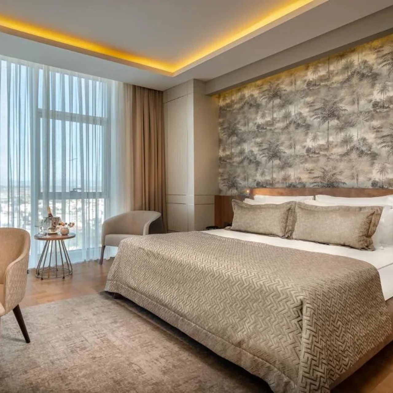 İzmir'den Uçak Bileti ve Otel Transferi Dahil 3 Gece 4 Gün Yarım Pansiyon Konaklamalı Concorde Tower Hotel Casino Convention Spa Sakiler Yılbaşı Galası 16.999TL'den Başlayan Fiyatlarla