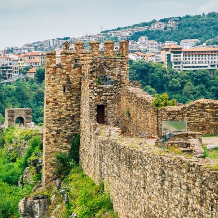 İzmir'den Otobüslü 2 Gece 3 Gün Konaklamalı Kazanlık Gül Festivali Turu. Üstelik Sofya Şehir Turu Dahil.