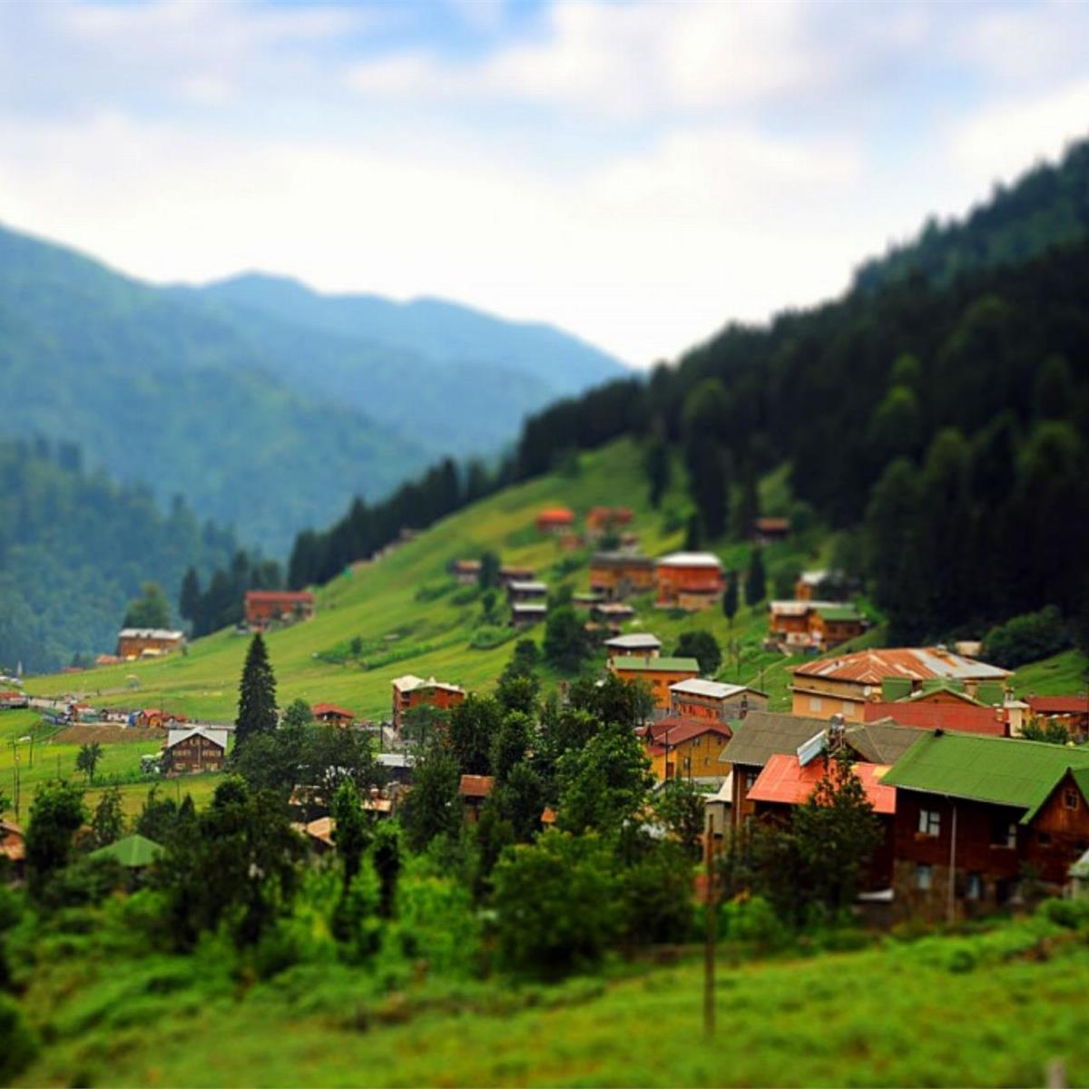 İzmir'den Uçaklı 4 gece 5 gün Batum Gezili ve Yayla Konaklamalı Karadeniz Turu.