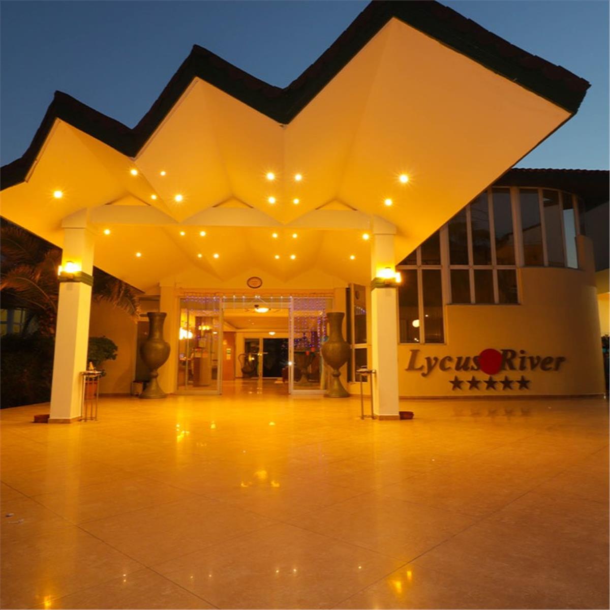 1 GECE 2 GÜN 5* LYCUS RIVER THERMAL &SPA HOTEL KONAKLAMALI PAMUKKALE NIKFER KAYAK MERKEZI TURU