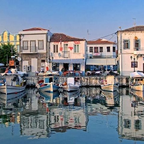 SELANIK YANYA KAVALA İLE YUNANISTAN MALDIVLERI TURU