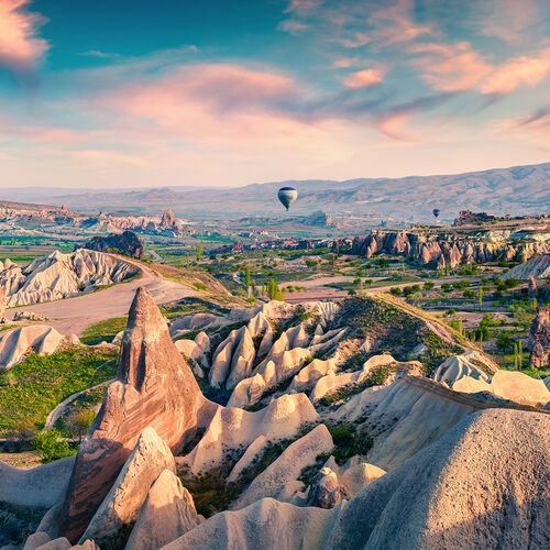 İzmir'den Uçak İle Nevşehir'e Kalkışlı 3 Gece 4 Gün 5* Dinler Hotels Konaklamalı Kapadokya ve Niğde Turu