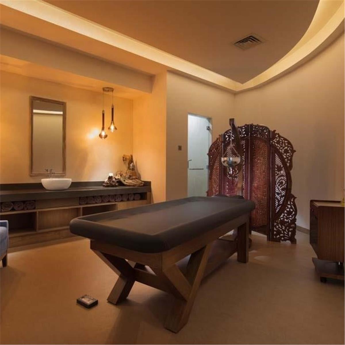 İzmir'den Uçak Bileti ve Otel Transferi Dahil 3 ve 4 Gece Konaklama Seçenekli Kıbrıs Acapulco Resort Convention Spa Özcan Deniz Yılbaşı Galası 27.999 TL'den Başlayan Fiyatlarla