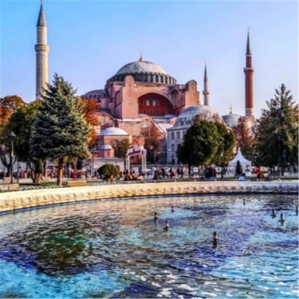 İZMIR'DEN KALKIŞLI 1 GECE 2 GÜN KONAKLAMALI İSTANBUL VE KARTEPE TURU