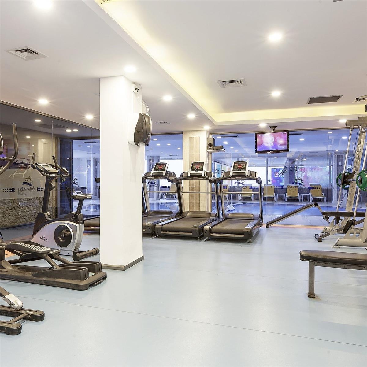 KIBRIS SALAMIS BAY CONTI RESORT HOTEL'DE GÜLDEN YILBAŞI GALASI