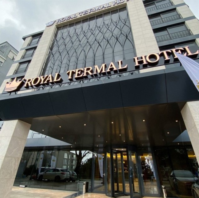 İzmir Çıkışlı Yılbaşı Özel 2 gece 3 gün 4* Royal Capital Termal Hotel Konaklama ve Limitsiz İçecekli Yılbaşı Galası Dahil Bursa Uludağ Turu