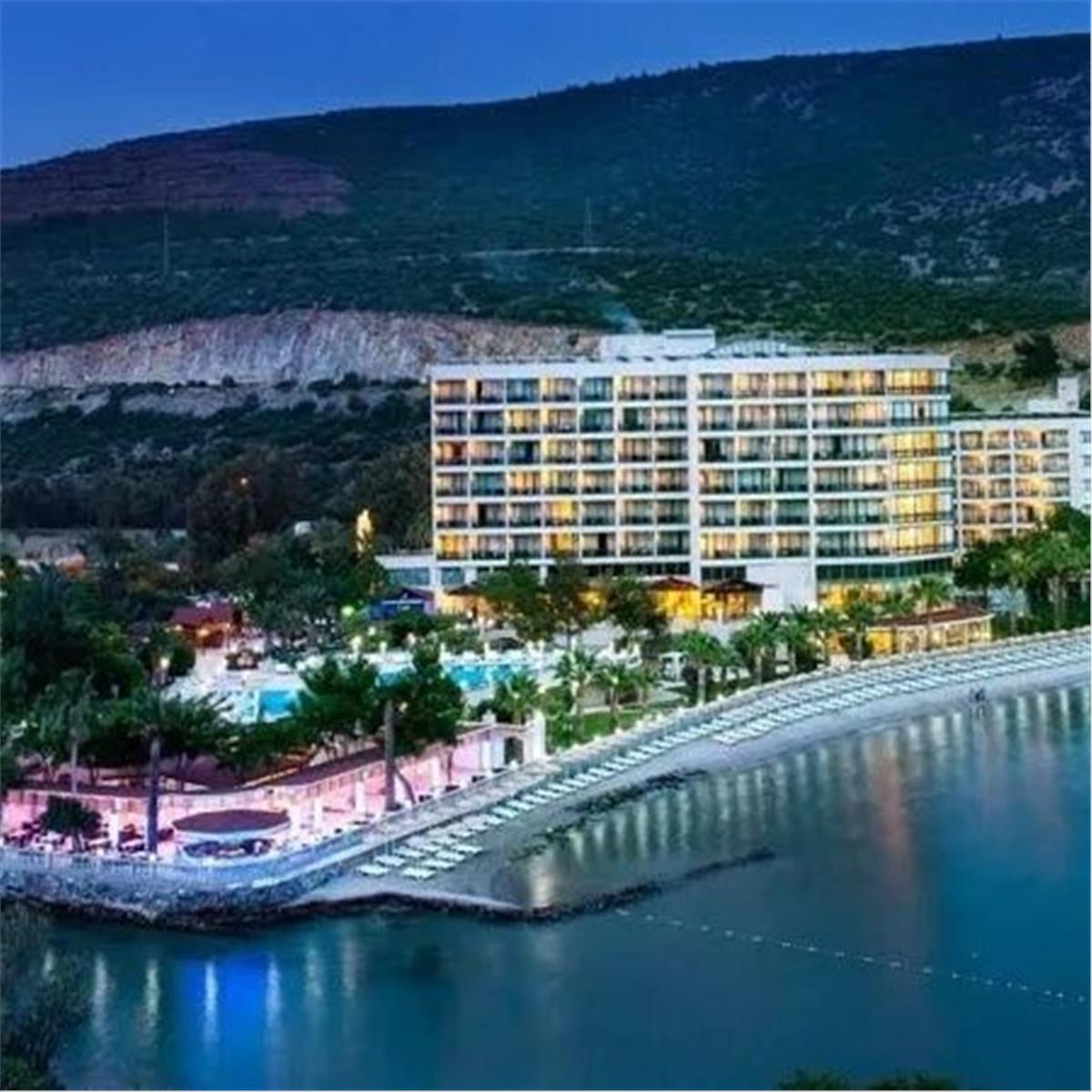 İZMIR ÇIKIŞLI YILBAŞI ÖZEL 2 GECE 3 GÜN KONAKLAMALI TUSAN BEACH RESORT HOTEL KUŞADASI 2024 YILBAŞI GALA YEMEĞI