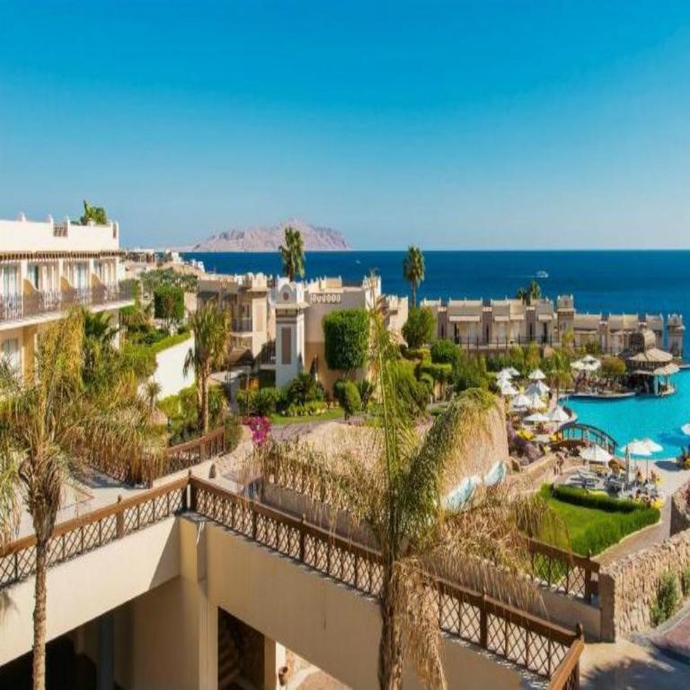 İzmir'den Kalkışlı 3 Gece 4 Gün Uçaklı ve Konaklamalı Sharm El Sheikh Turu Konaklama Seçenekleri İle