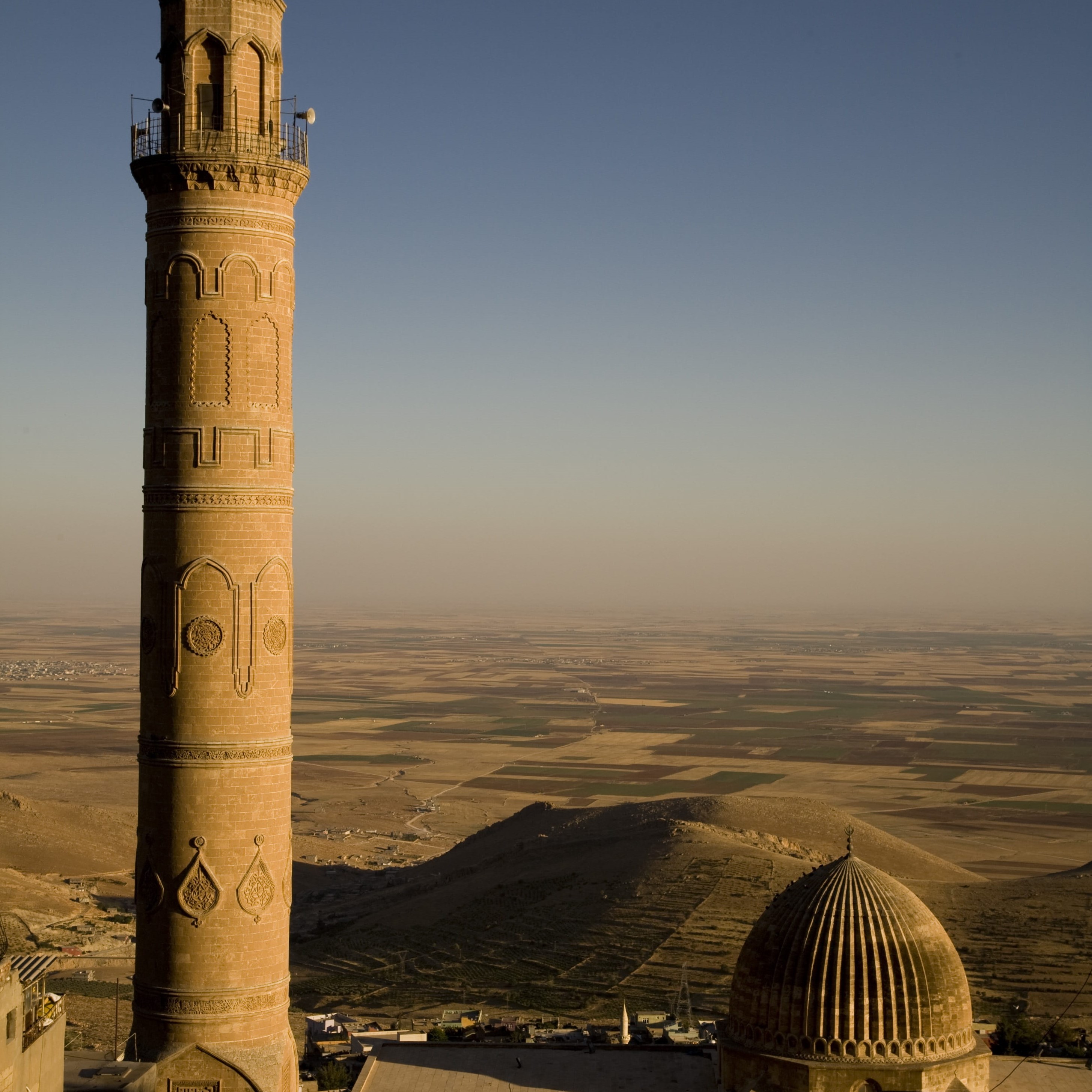 İzmir'den Uçak İle Hareketli 2 Gece 3 Gün Konaklamalı Mardin Göbeklitepe GAP Turu