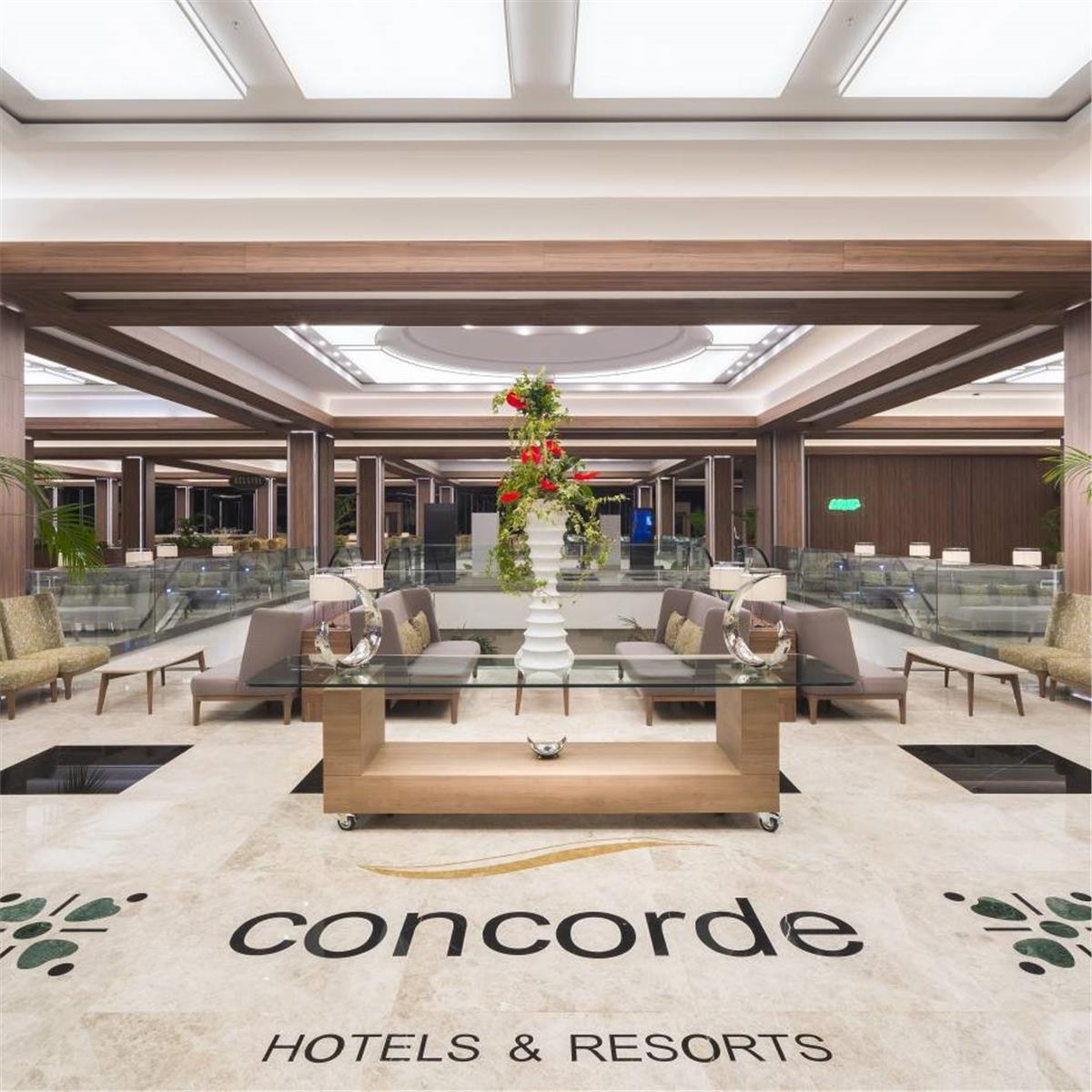 İzmir'den Uçak Bileti ve Otel Transferi Dahil 2 Gece 3 Gün Konaklamalı UHD Kıbrıs Concorde Luxury Resort'ta Mustafa Sandal Yılbaşı Galası 41.999 TL'den Başlayan Fırsatlarla