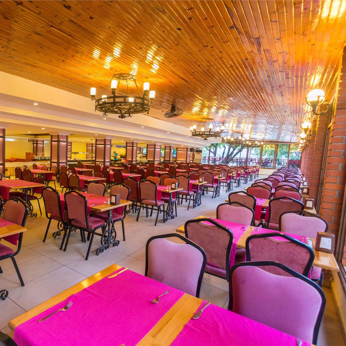 Marmaris Gölmar Beach Otel Herşey Dahil Konaklama