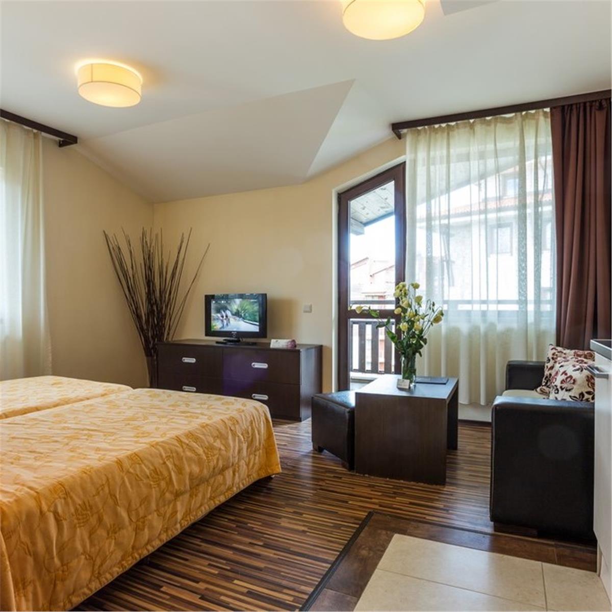 İZMIR'DEN KALKIŞLI 3 GECE 4 GÜN 4 YILDIZLI PERUN LODGE & SPA HOTEL KONAKLAMALI BANSKO KAYAK MERKEZI TURU