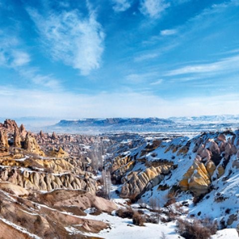 İzmir'den Otobüs İle Çıkışlı 2 Gece 3 Gün 5 Yıldız Konaklamalı Kapadokya, Kayseri ve Erciyes Kayak Merkezi Turu