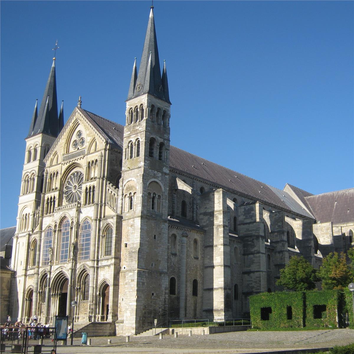 İzmir'den Uçaklı Yılbaşı Özel 3 Gece 4 Gün Konaklamalı Görkemli Paris ve İncileri Turu