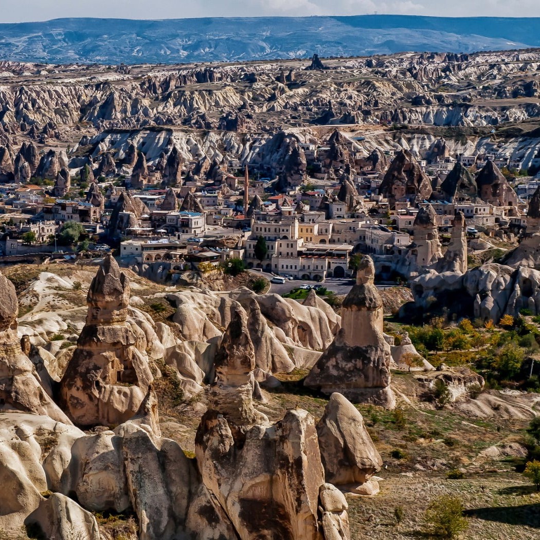İzmir'den Uçak İle Nevşehir'e Hareketli 3 Gece 4 Gün 5* Dinler Hotels Konaklamalı Kapadokya ve Kayseri Turu