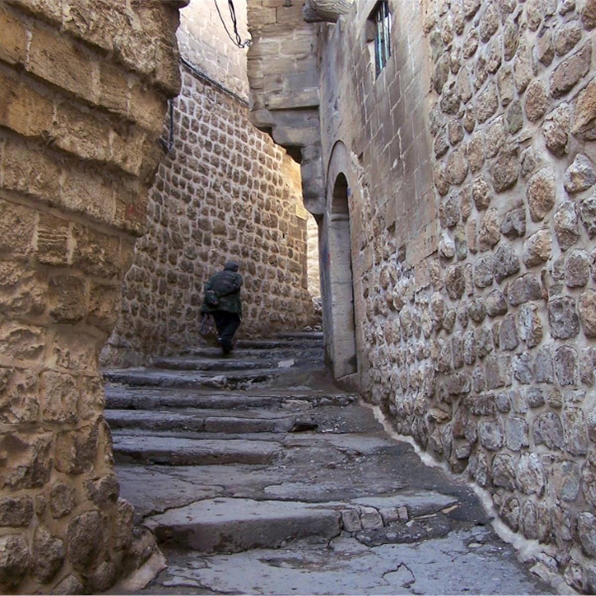 İzmir çıkışlı Uçaklı 2 gece 3 gün Butik Mardin ve Diyarbakır Turu