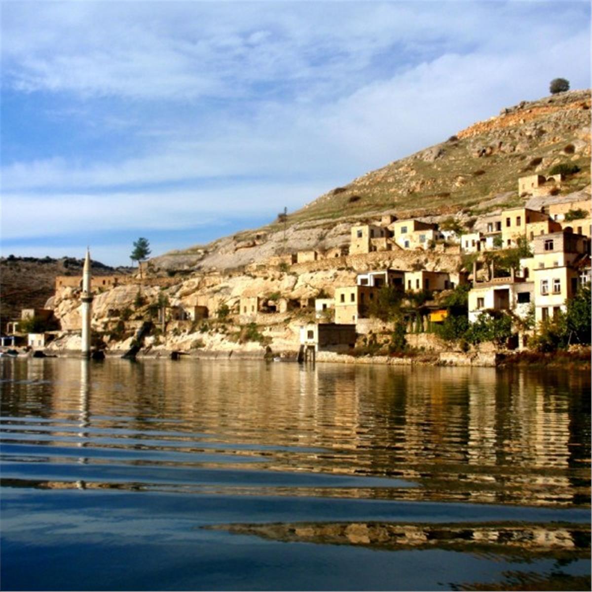 İzmir'den Uçaklı 3 Gece 4 Gün Konaklamalı Diyarbakır, Midyat, Mardin, Şanlıurfa Ve Gaziantep İle GAP Turu