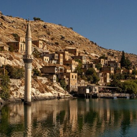 İzmir'den Uçaklı 2 Gece 3 Gün Konaklamalı Gaziantep Şanlıurfa Ve Nemrut Dağı Turu