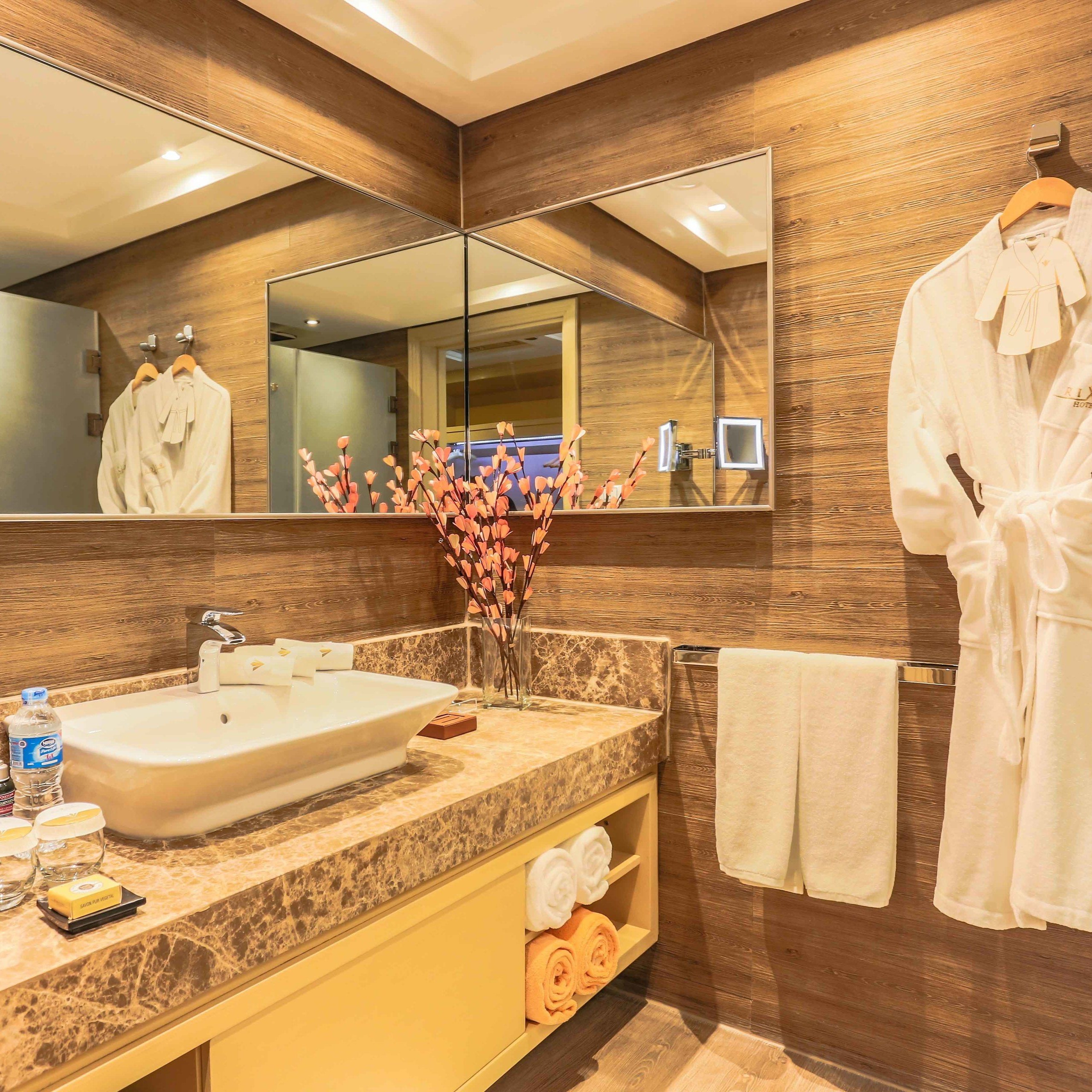 İzmir'den Kalkışlı Uçaklı ve 3 Gece 4 Gün 5 Yıldızlı Rixos Premium Seagate Hotel Konaklamalı Sharm El Sheikh Turu