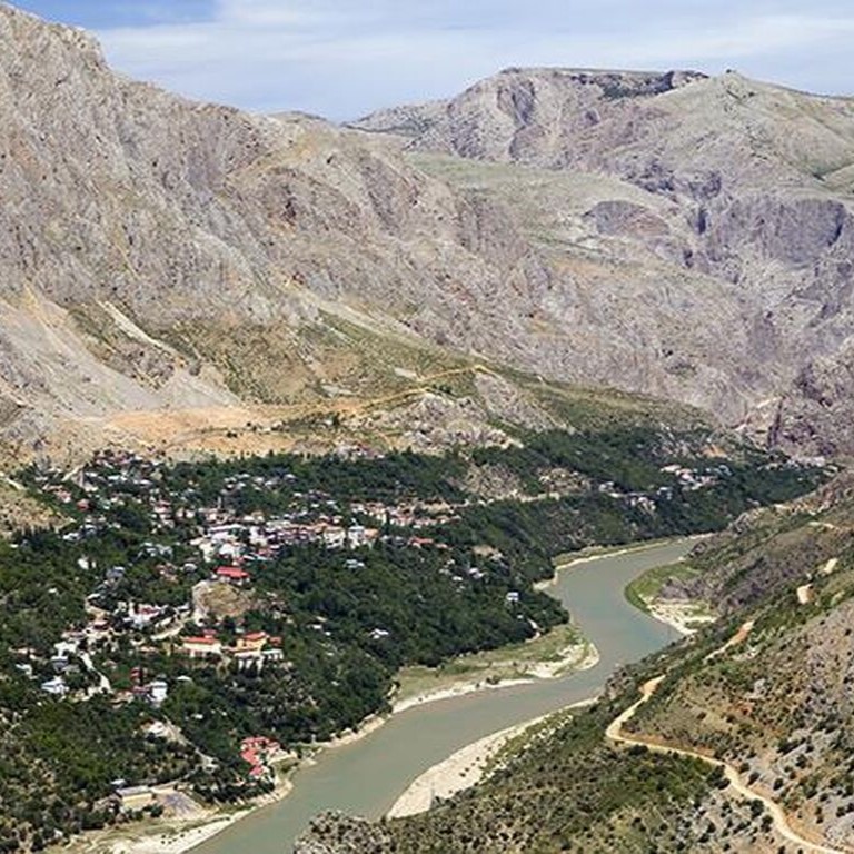 İzmir'den Kalkışlı 4 Gece 5 Gün Uçaklı ve Konaklamalı Ekstra Turlar Dahil Malatya, Darende, Elazığ, Erzincan, Tunceli, Kemaliye Turu