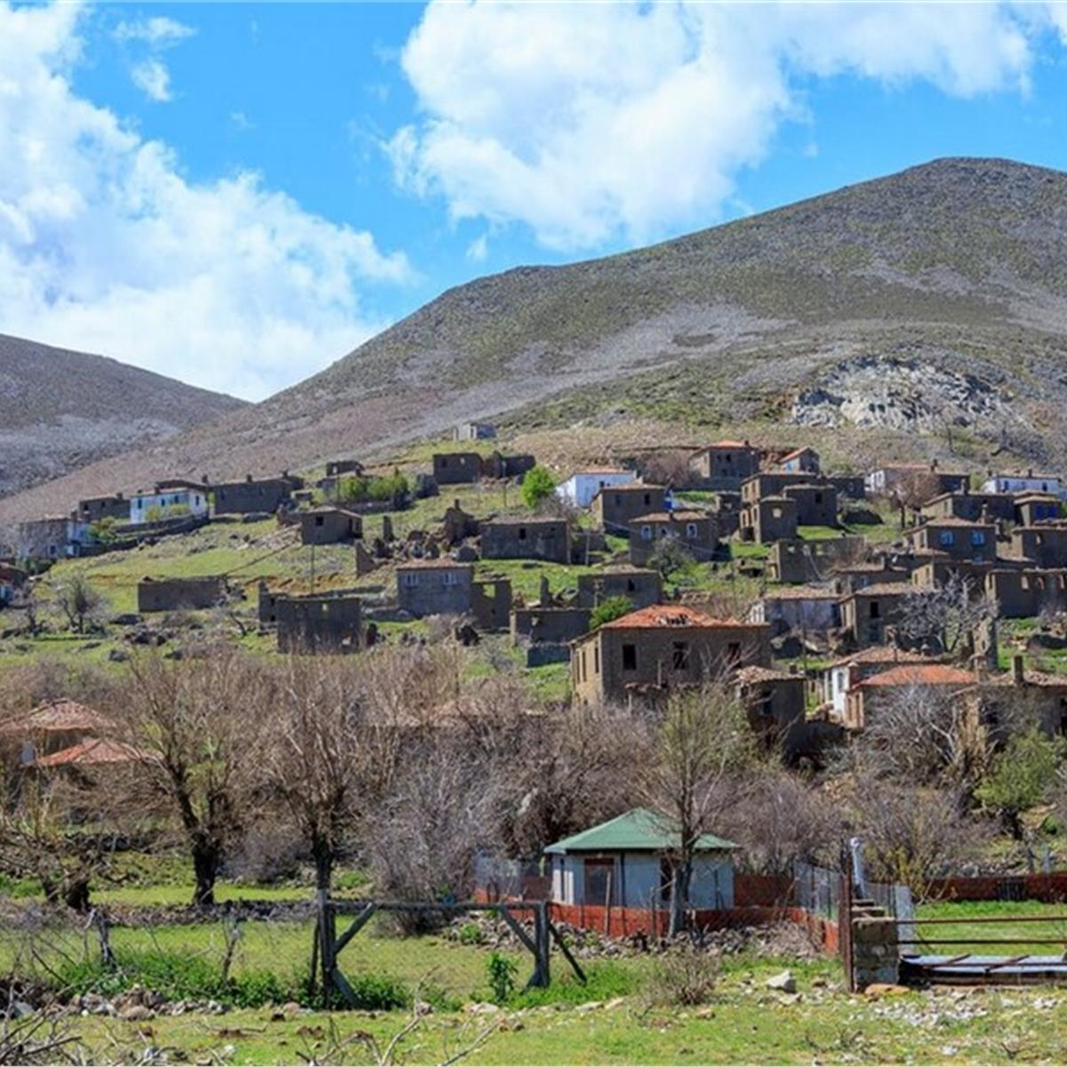 gökçeada tepeköy genel manzarası