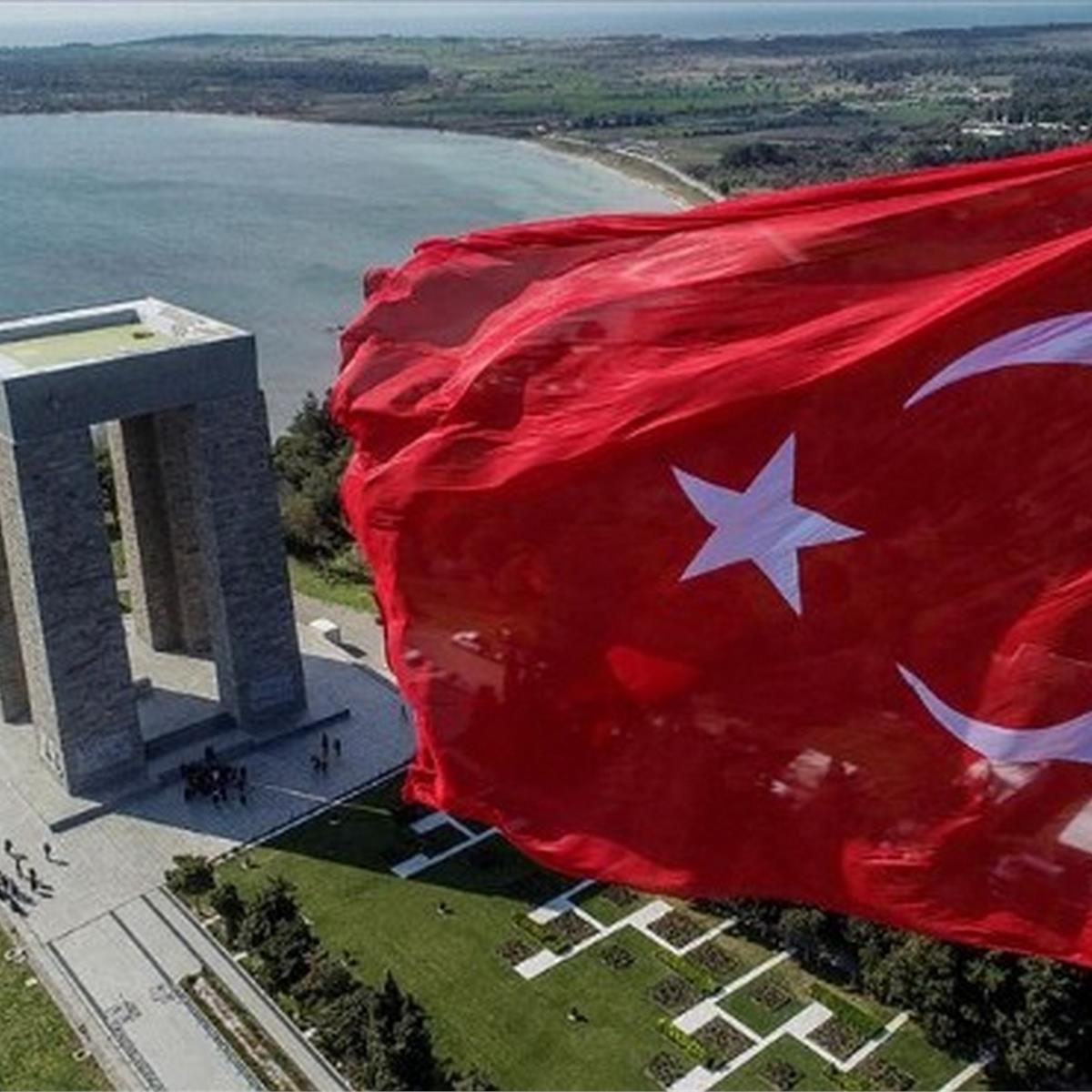 İzmir çıkışlı 1 gece 2 gün konaklamalı Assos Antik Kenti, Truva, Çanakkale Şehitlik Turu