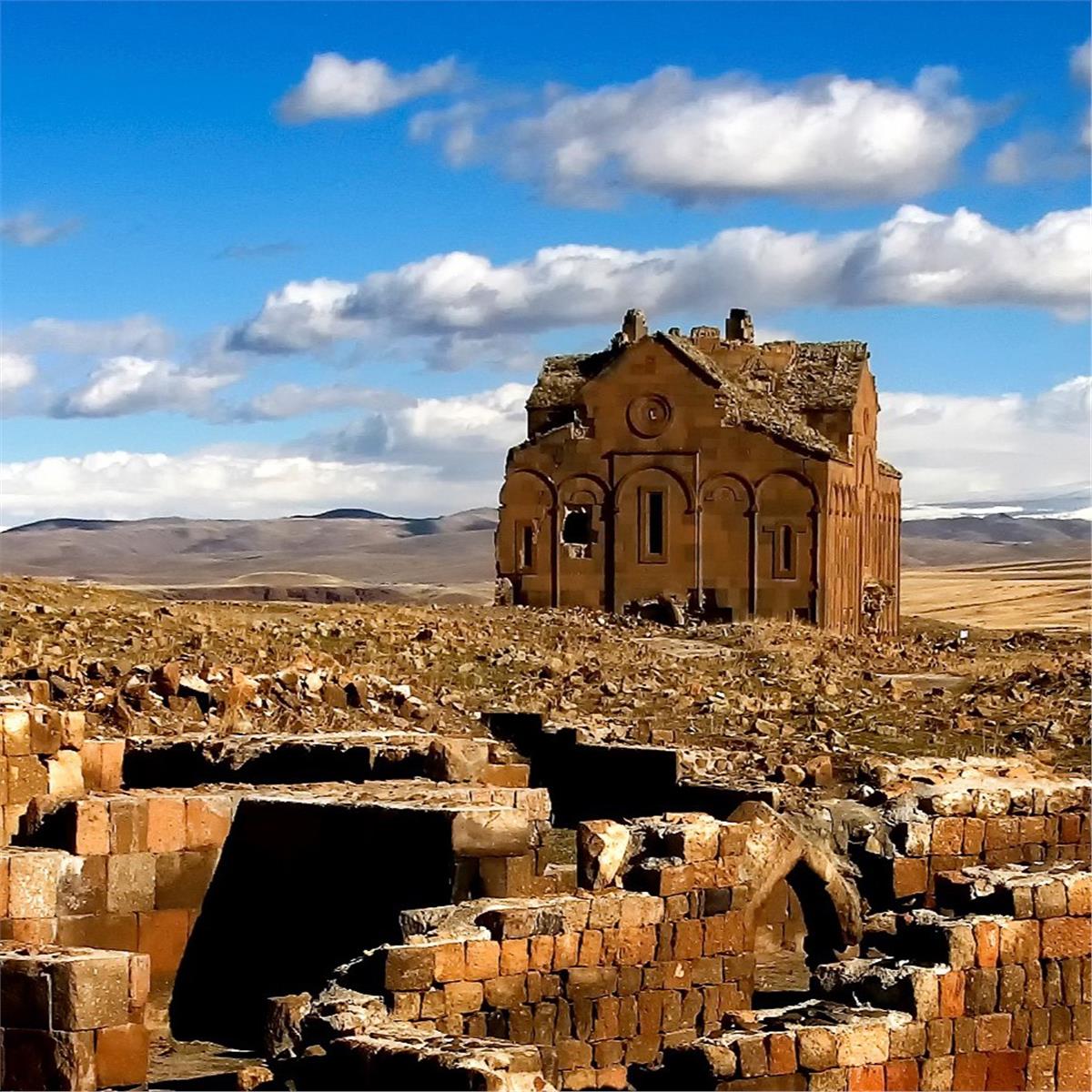 İzmir'den Uçaklı 2 Gece 3 Gün Konaklamalı Doğu Ekspresi İle Kars Erzurum Turu