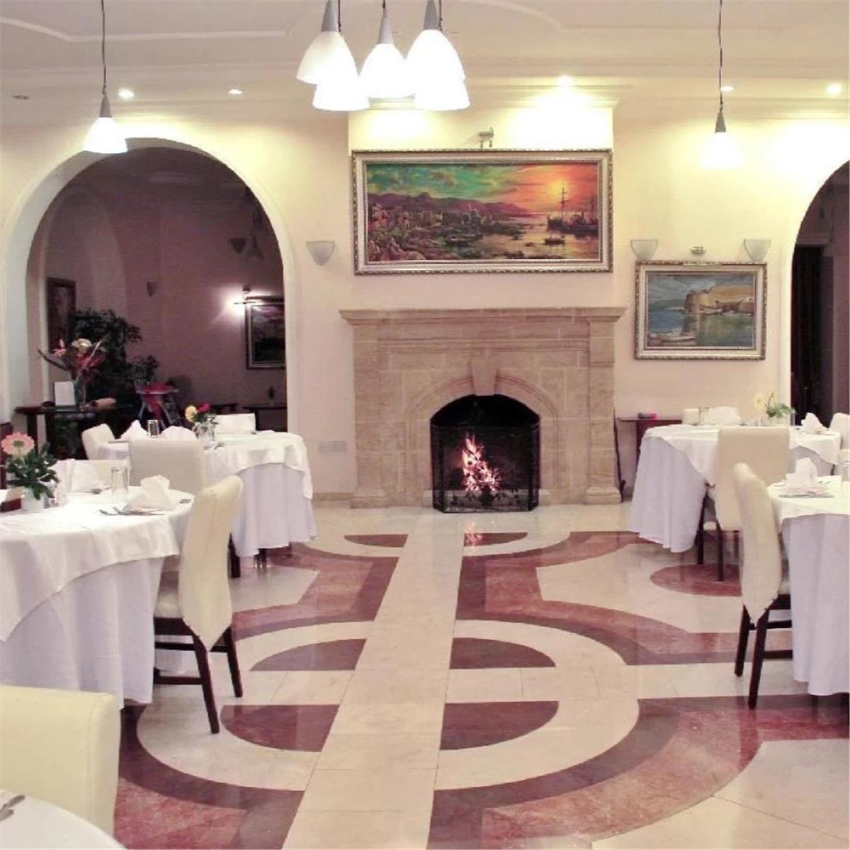 DOME HOTEL