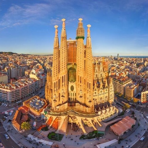 İzmir'den Uçaklı İle 4 Gece 5 Gün Konaklamalı Yılbaşı Özel Barcelona Turu