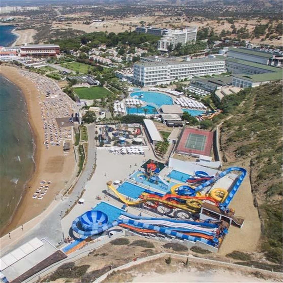 İzmir'den Uçak Bileti ve Otel Transferi Dahil 3 ve 4 Gece Konaklama Seçenekli Kıbrıs Acapulco Resort Convention Spa Özcan Deniz Yılbaşı Galası 27.999 TL'den Başlayan Fiyatlarla