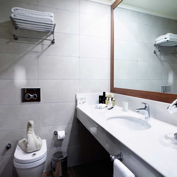 İzmir Çıkışlı Yılbaşı Özel 1 gece 2 gün 5* Europark Hotel Konaklamalı ve Limitsiz İçecekli Yılbaşı Gala Yemeği Dahil Bursa Uludağ Turu.