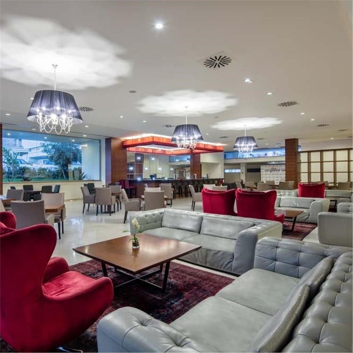 İzmir'den Uçak Bileti ve Otel Transferi Dahil 3 ve 4 Gece Konaklama Seçenekli Kıbrıs Acapulco Resort Convention Spa Özcan Deniz Yılbaşı Galası 27.999 TL'den Başlayan Fiyatlarla
