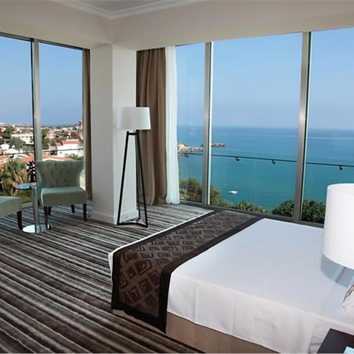 DENIZ KIZI HOTEL YARIM PANSIYON