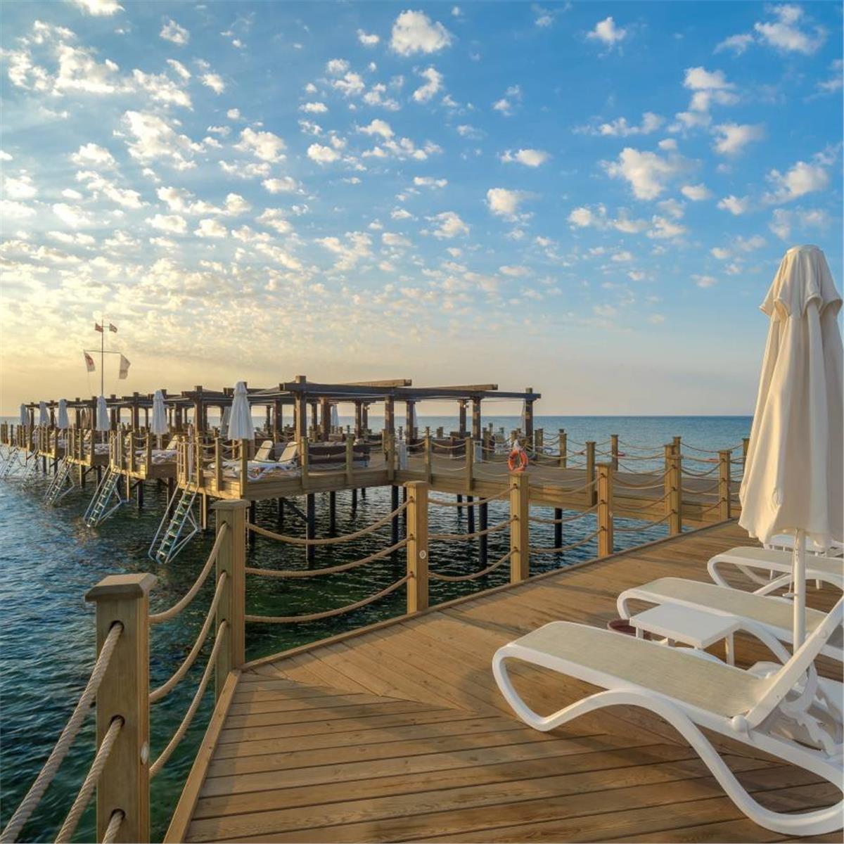 İzmir'den Uçak Bileti ve Otel Transferi Dahil 2 Gece 3 Gün Konaklamalı UHD Kıbrıs Concorde Luxury Resort'ta Mustafa Sandal Yılbaşı Galası 41.999 TL'den Başlayan Fırsatlarla