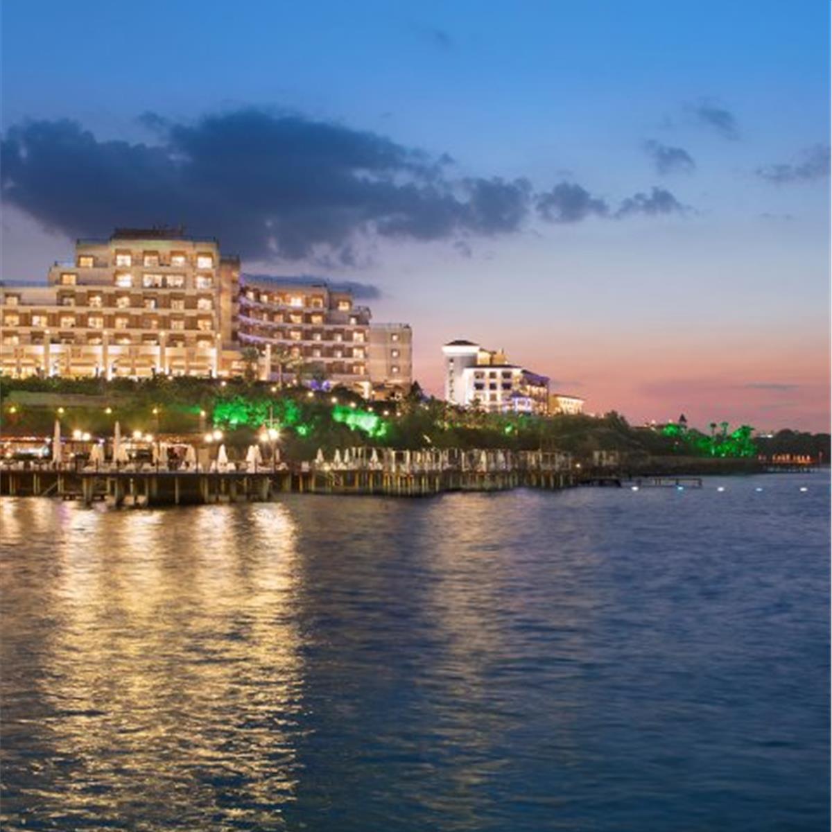 MERIT ROYAL HOTEL HERŞEY DAHIL KONAKLAMA SEÇENEKLERI