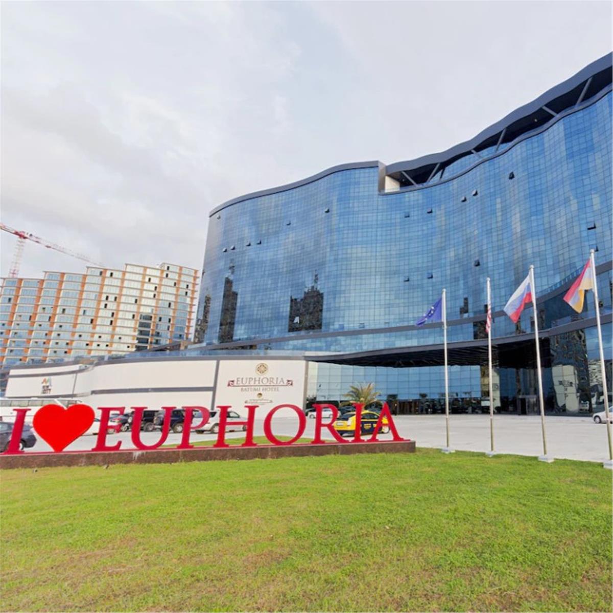 2 GECE 3 GÜN 5 YILDIZLI EUPHORIA HOTEL BATUMI KONAKLAMALI YILBAŞI BATUM TURU