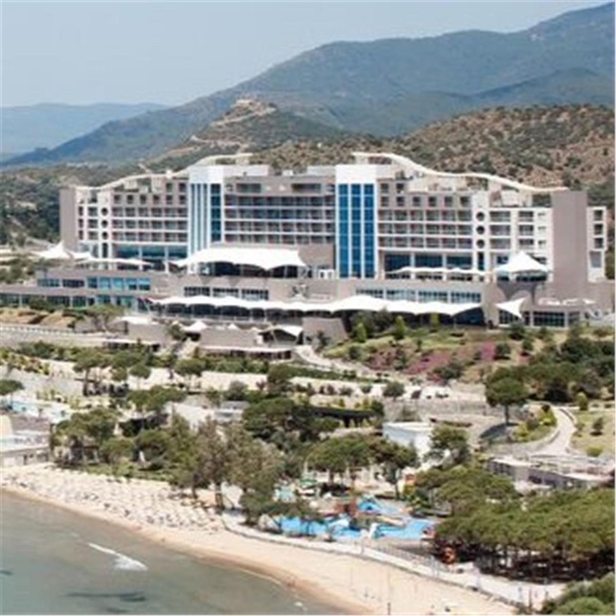 İZMIR ÇIKIŞLI YILBAŞI ÖZEL 2 GECE 3 GÜN KONAKLAMA ARIA CLAROS BEACH & SPA RESORT HOTEL 2024 YILBAŞI GALA YEMEĞI